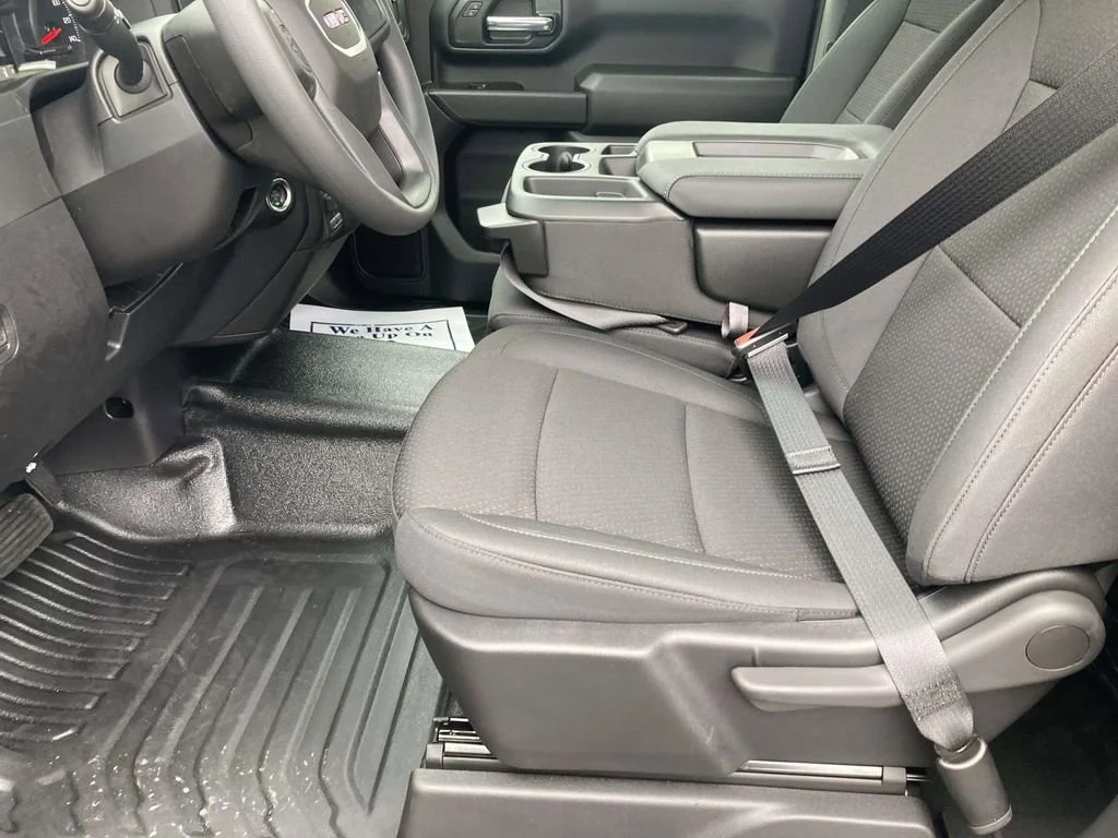New 2026 Onyx Black GMC Pro image 13