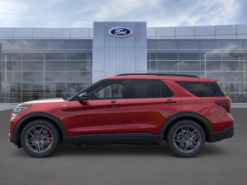 New 2026 Rapid Red Metallic Tinted Clearcoat Ford ST-Line image 26