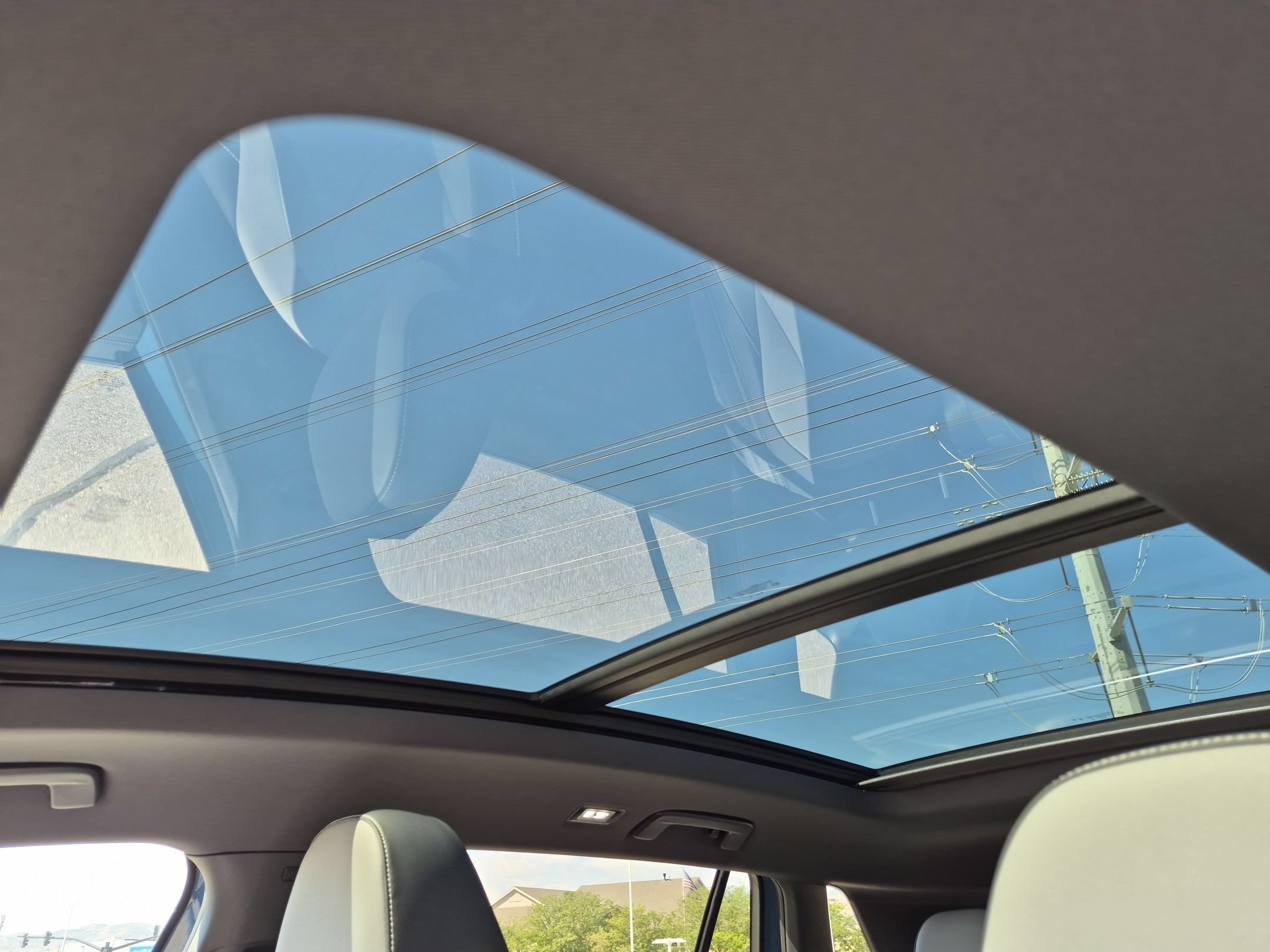 New 2026 Monterey Blue w/Deep Black Roof Volkswagen SE R-Line Black image 13