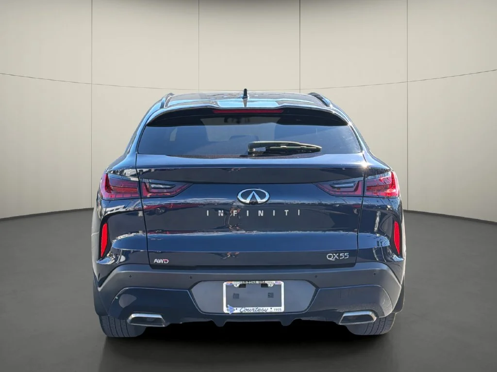 Used 2023 Blue INFINITI LUXE image 6