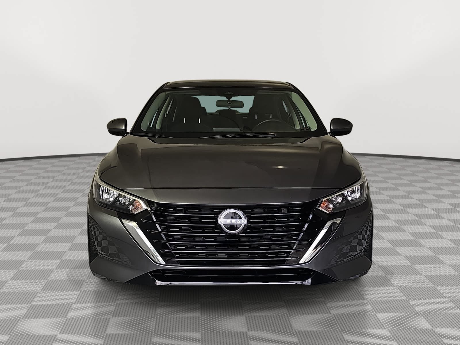 Used 2025 Gray Nissan S image 3