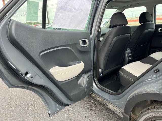 New 2026 Gray Hyundai SEL image 18