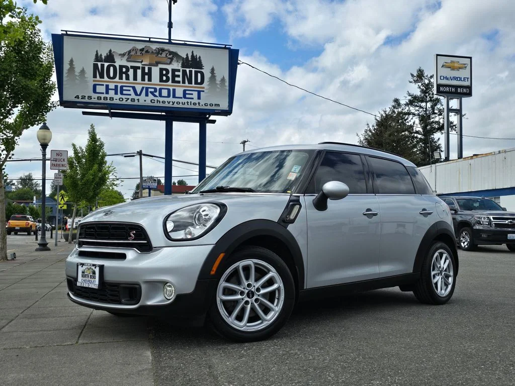 2016 MINI Countryman Countryman S's photo