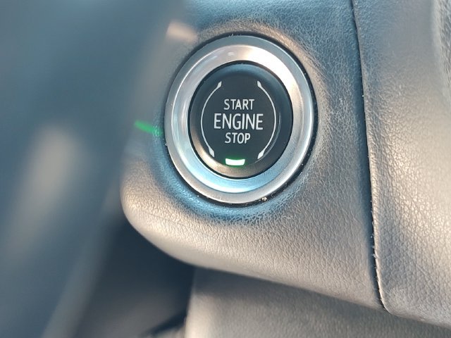 Used 2021 Black Chevrolet LT image 19
