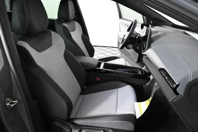 New 2026 Pure Gray Volkswagen Pro image 14