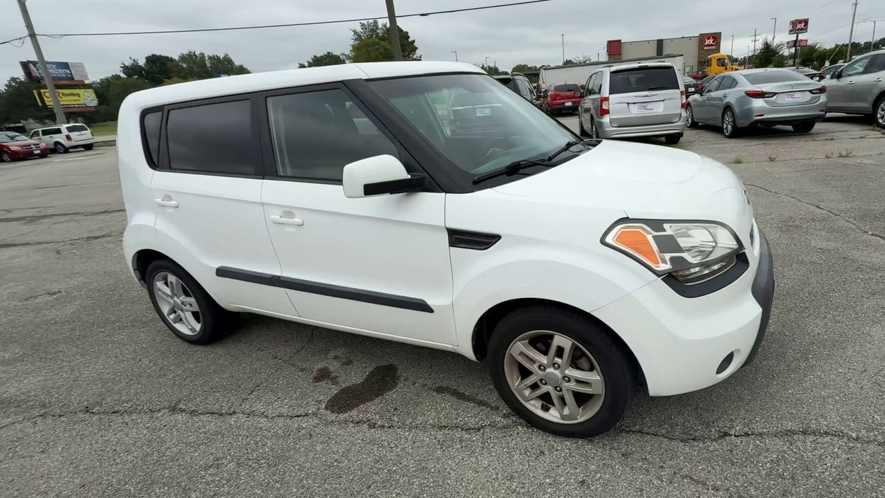 2011 Kia Soul Base