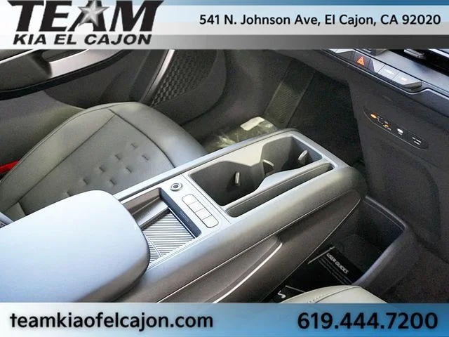 New 2026 Gray Kia Wind image 14