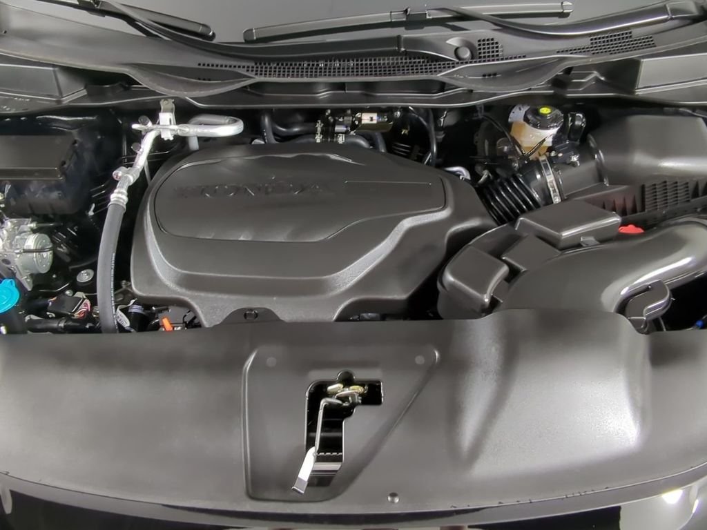 2026 Honda Odyssey Touring - Photo 10