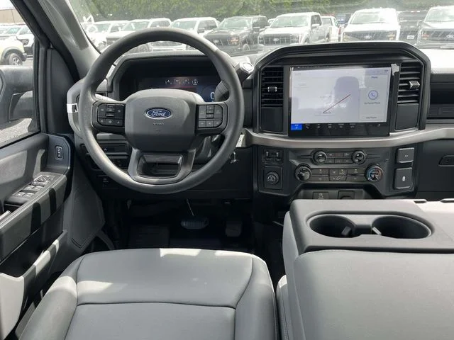 New 2025 Oxford White Ford XL image 9