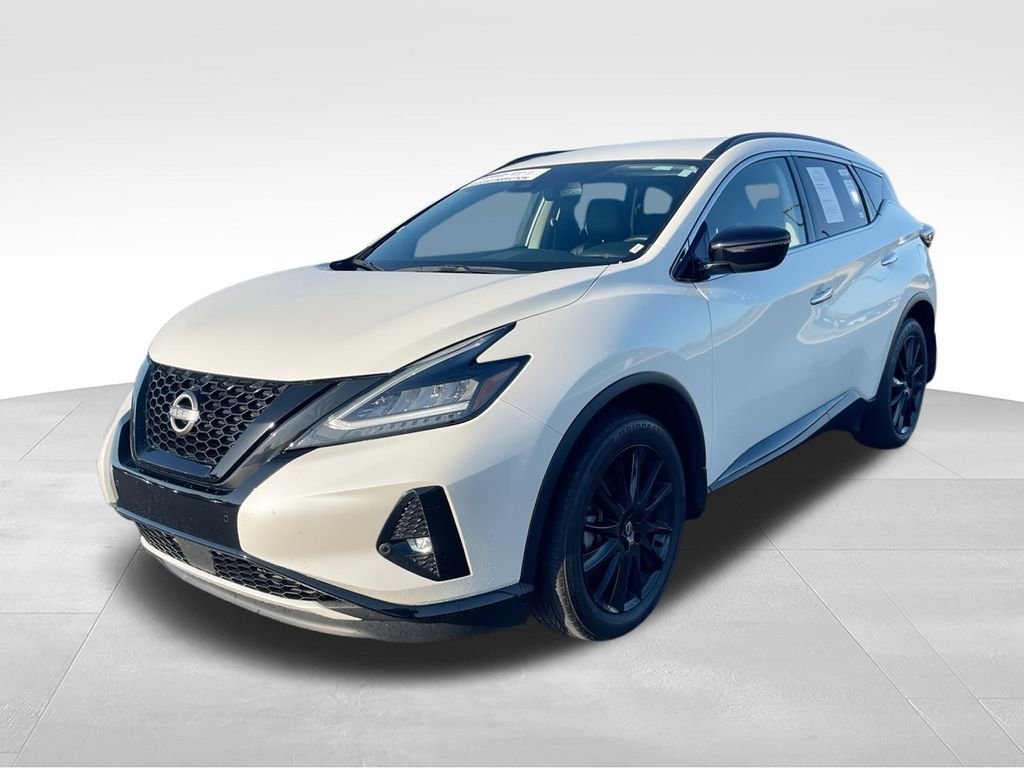 Used 2023 White Nissan SV image 4