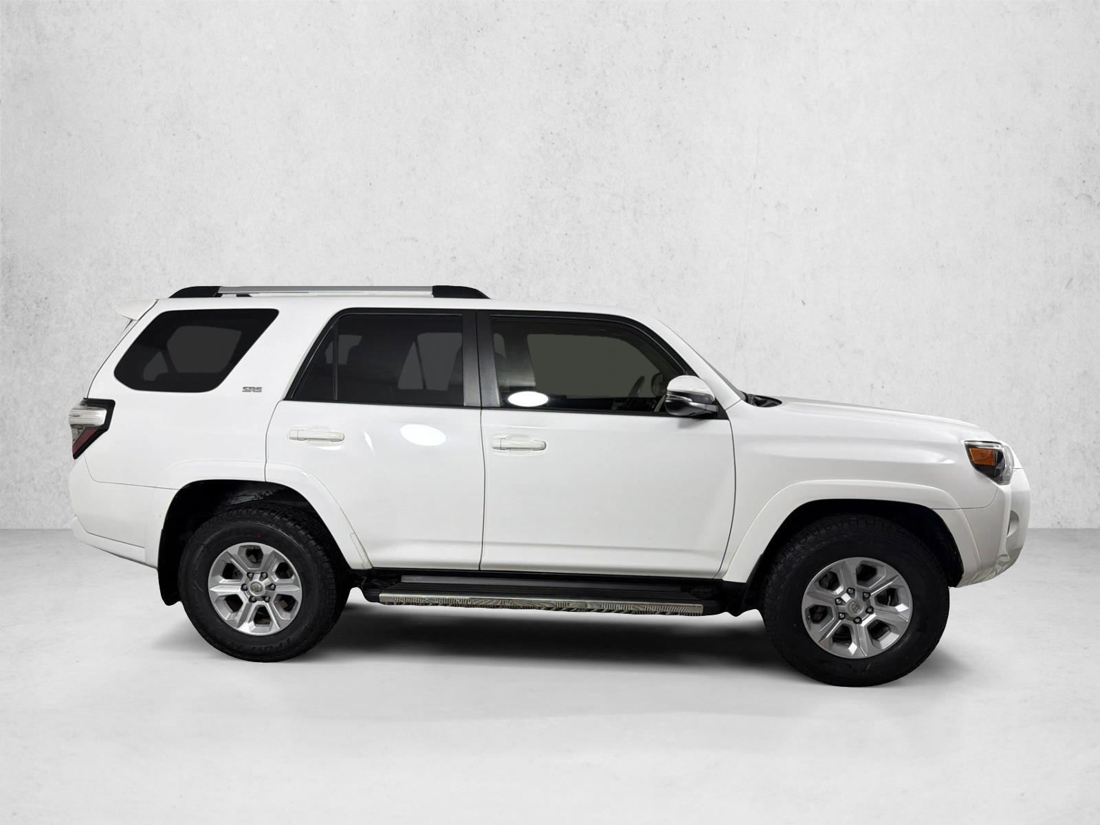 Used 2019 Super White Toyota SR5 Premium image 4