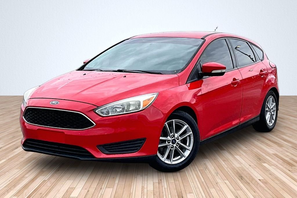 2016 Ford Focus 5 Door Hatch SE's photo