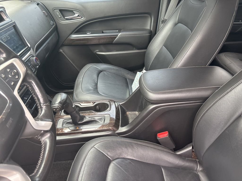 Used 2018 Silver GMC SLT image 3