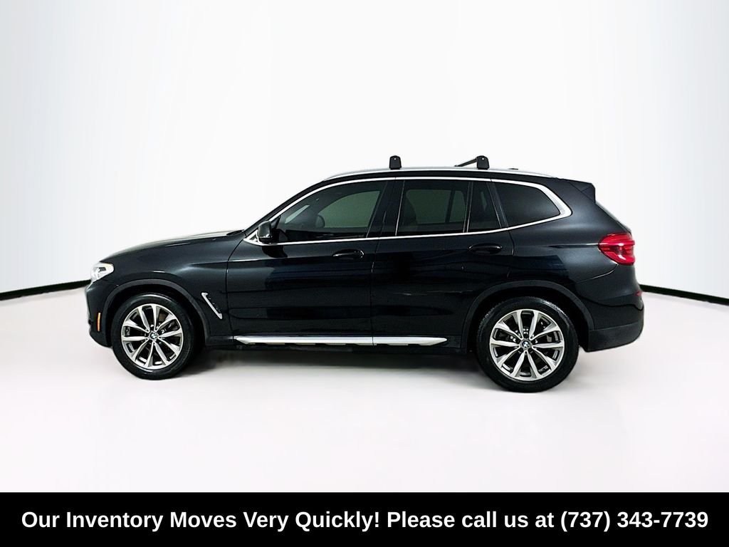 Used 2019 Black Sapphire Metallic BMW sDrive30i image 4