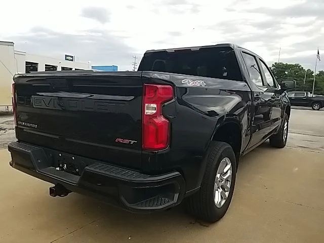 Used 2026 Black Chevrolet RST image 23
