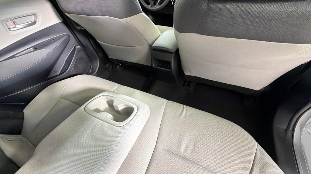 Used 2020 Silver Toyota LE image 29