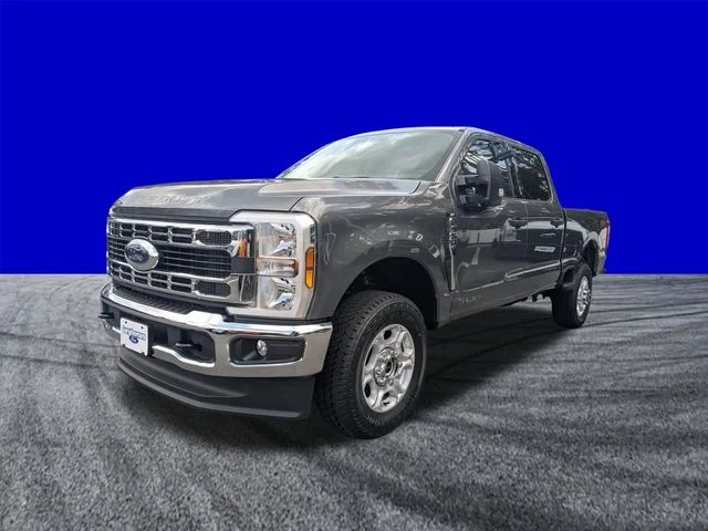 New 2026 Carbonized Gray Metallic Ford F-350® XLT image 8