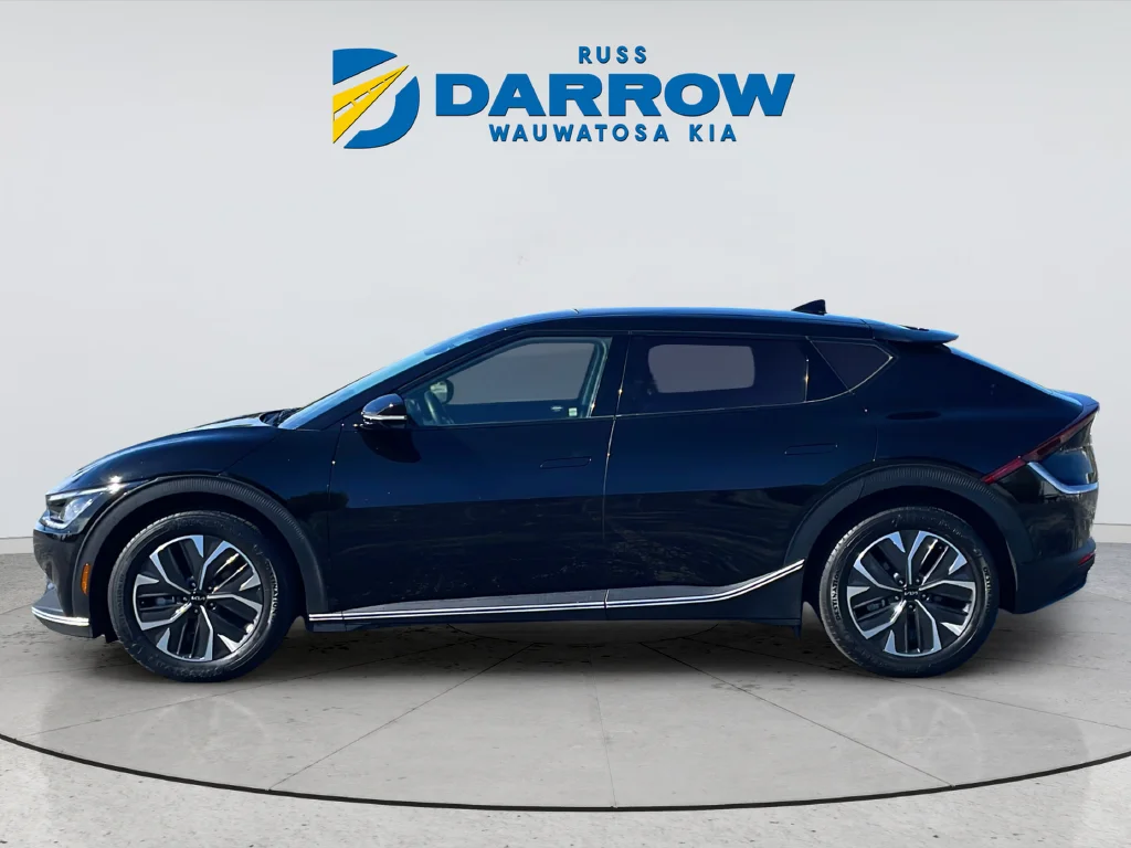 Certified 2024 Kia EV6 Light L/R with VIN KNDC3DLC9R5183593 for sale in Wauwatosa, WI