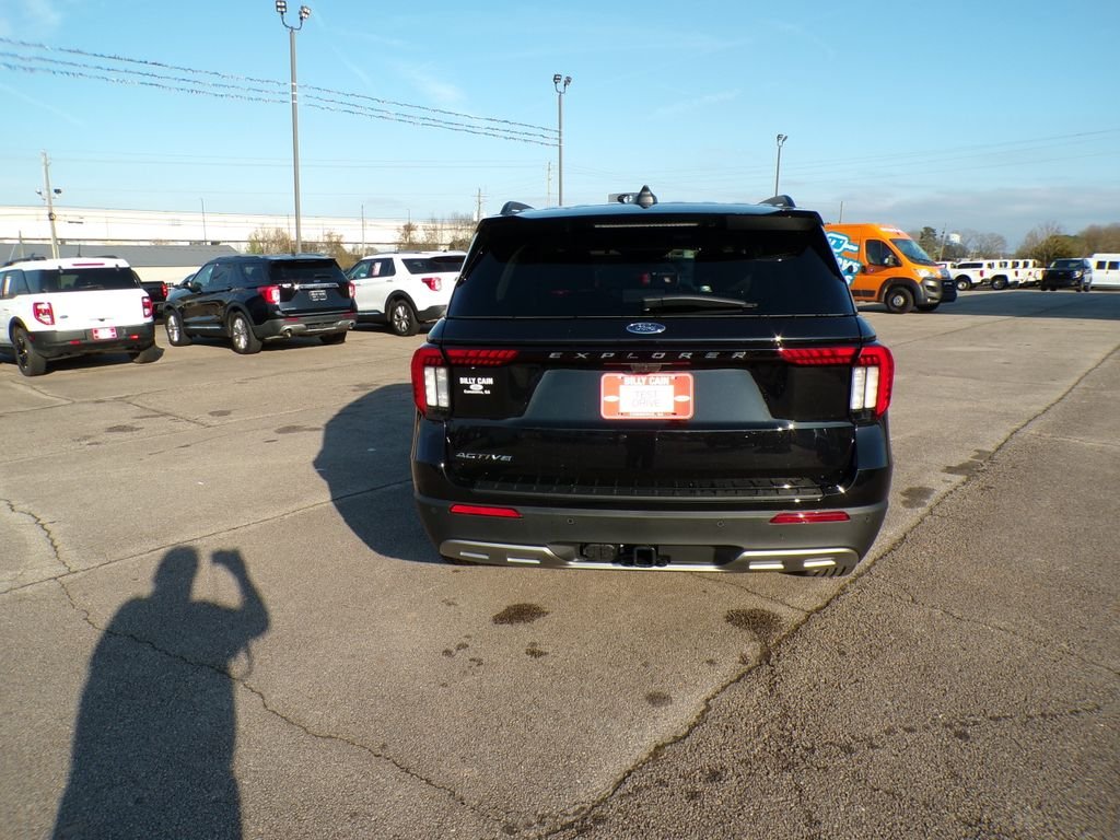 New 2026 Agate Black Metallic Ford Active image 6