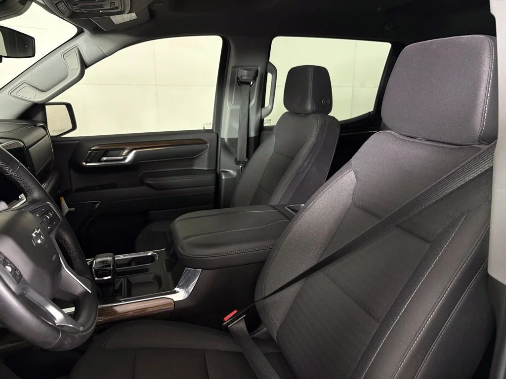 Used 2024 Gray Chevrolet RST image 19