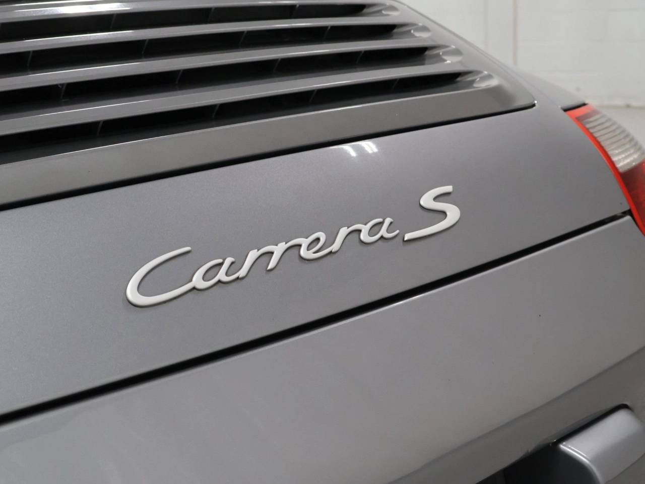 Used 2005 Seal Grey Metallic Porsche Carrera S image 8