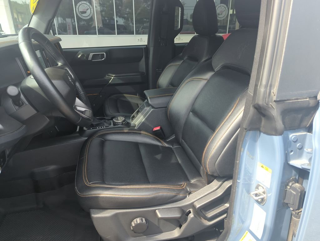Used 2024 Gray Ford Badlands image 11
