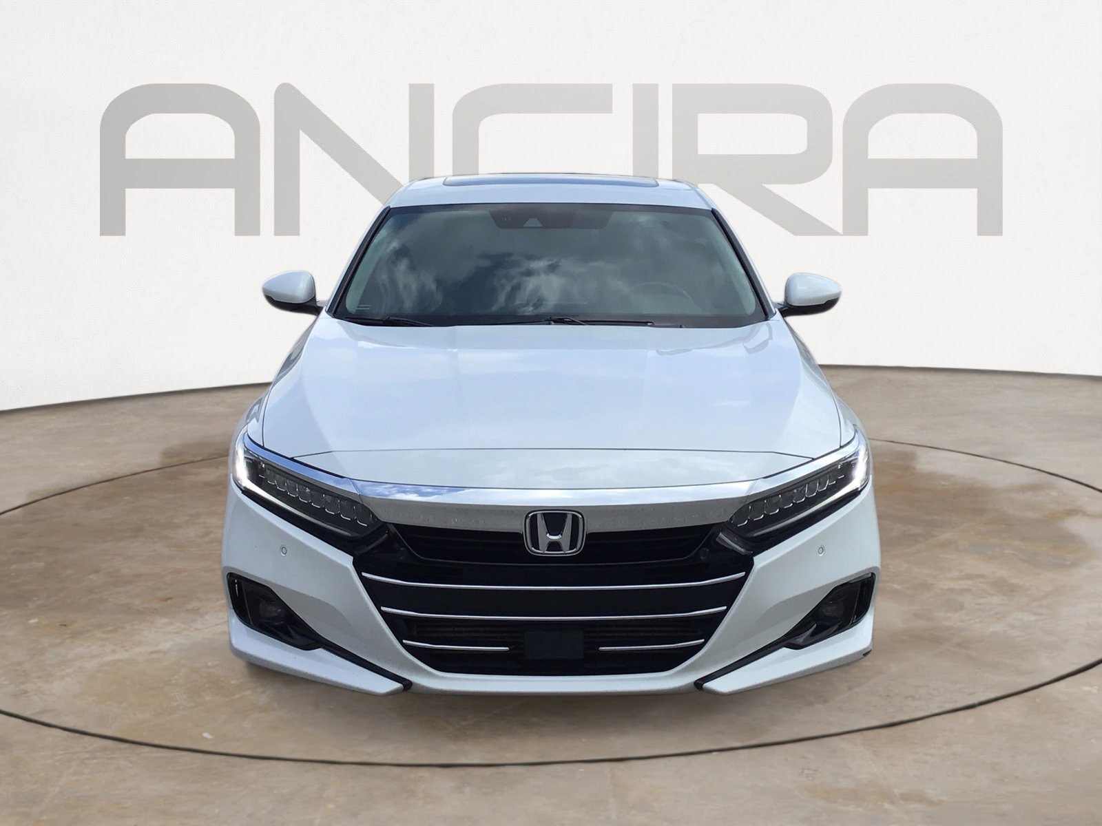 Used 2021 White Honda Touring image 5