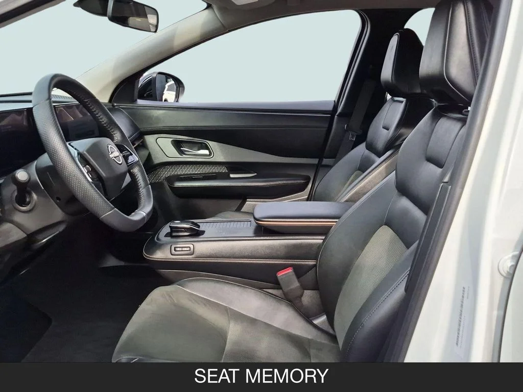 Used 2024 White Nissan ENGAGE image 14