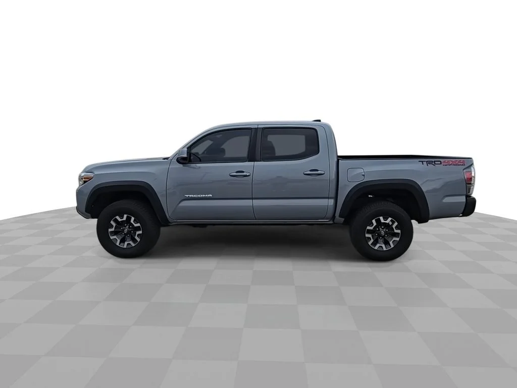 Used 2021  Toyota TRD Off-Road image 6