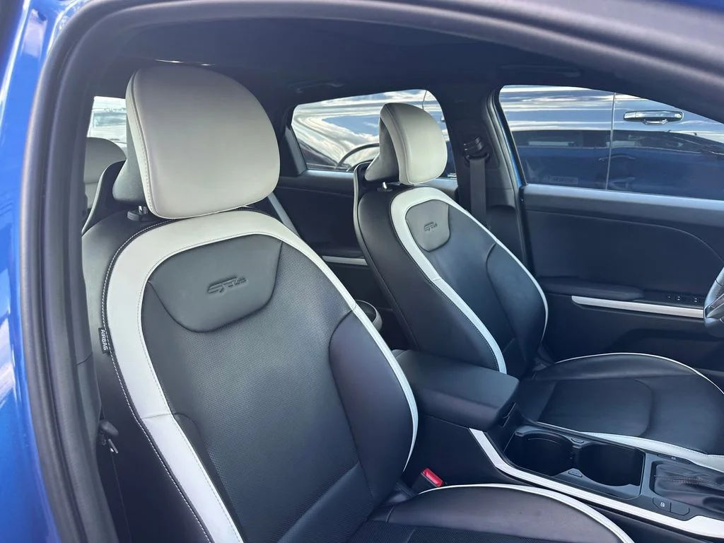 Used 2025 Blue Kia GT-Line image 34