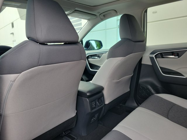 Used 2025 Silver Sky Metallic Toyota XLE image 13