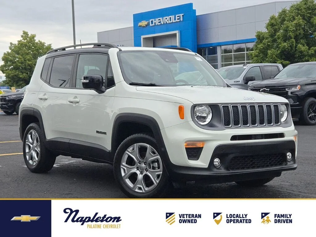 Used 2023 White Jeep Limited image 1
