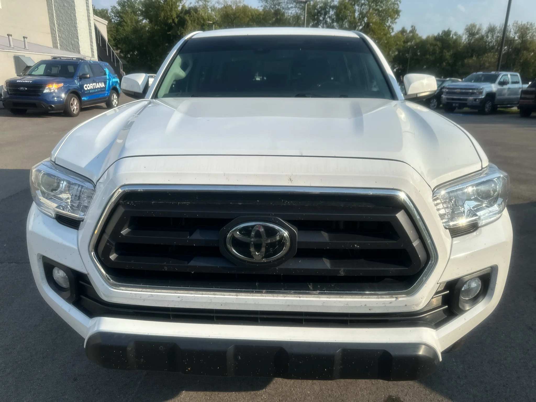 Used 2023 Ice Cap Toyota SR5 image 2