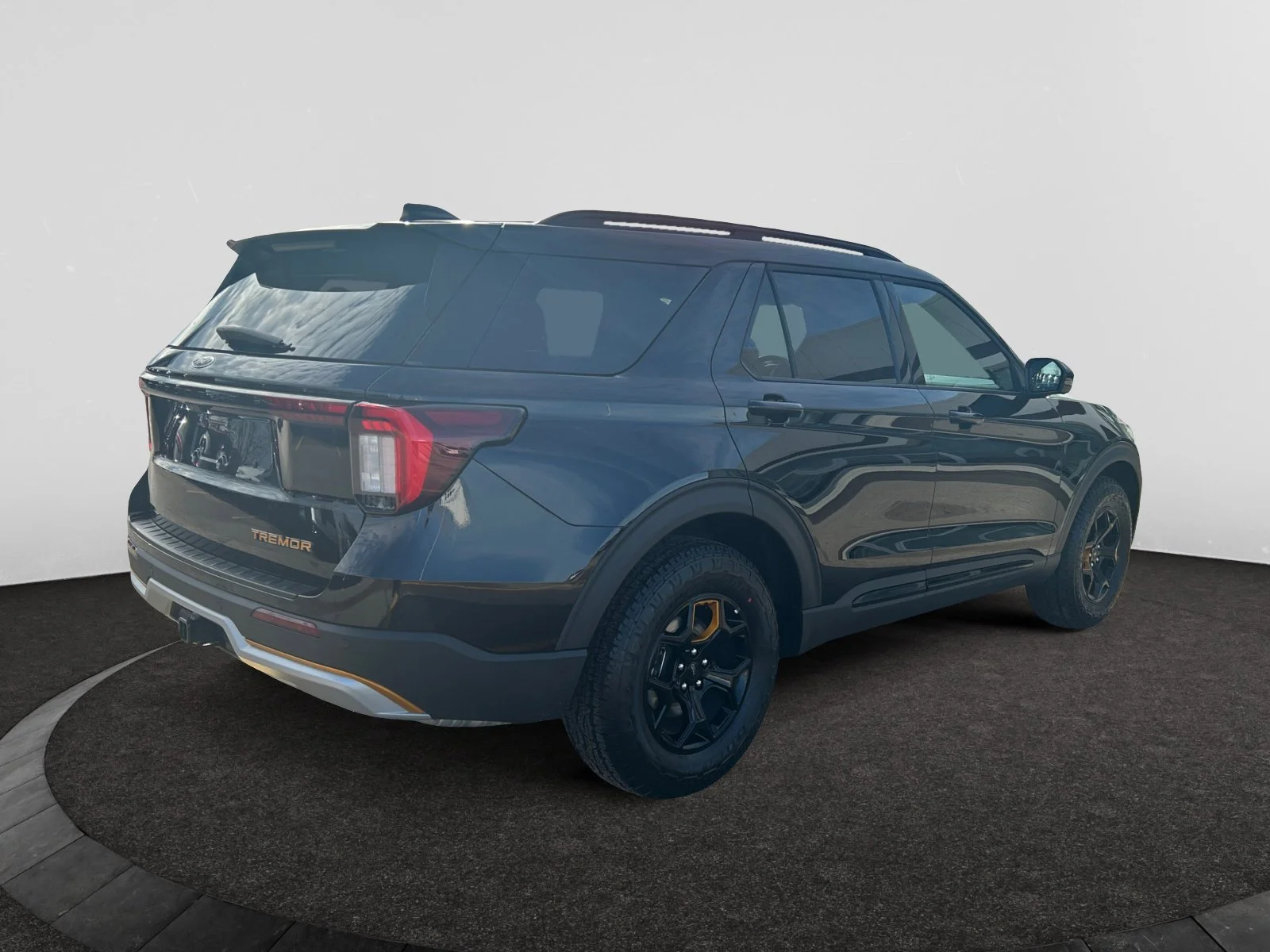 New 2026 Agate Black Metallic Ford Tremor image 5