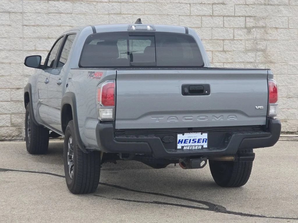 Used 2021  Toyota TRD Off-Road image 12