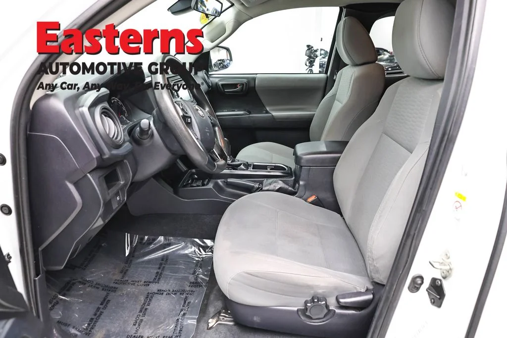 Used 2019 White Toyota SR image 14