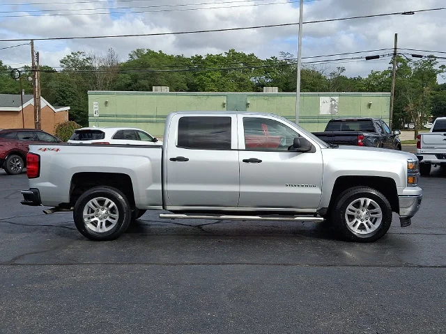 Used 2014 Silver Chevrolet LT image 8