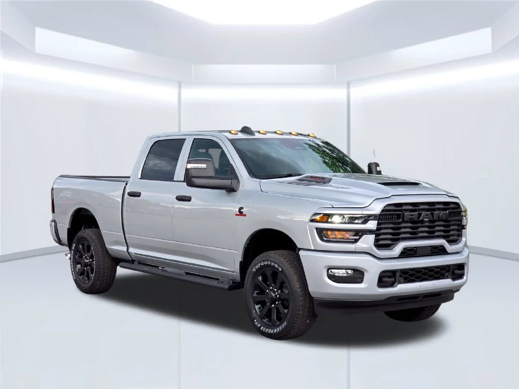 New 2027 Silver Ram Tradesman image 15