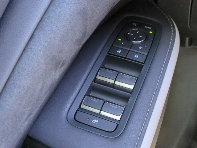 New 2026 Caviar Lexus TX 500h F SPORT PERFORMANCE PREMIUM AWD image 22