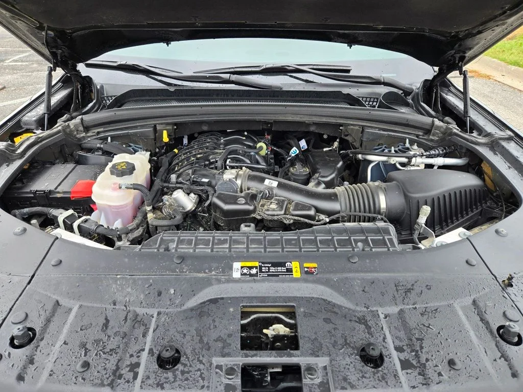 Used 2025 Black Jeep Limited image 33