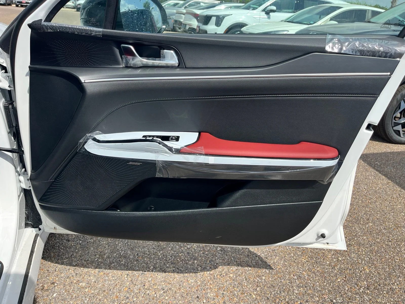 New 2026 White Kia GT-Line image 24