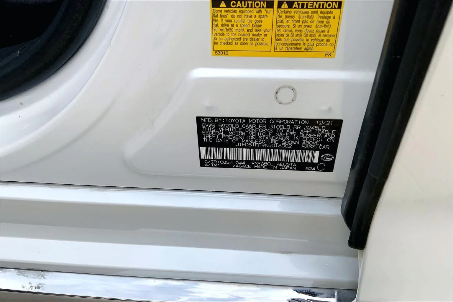 Used 2022 Eminent White Pearl Lexus  image 33