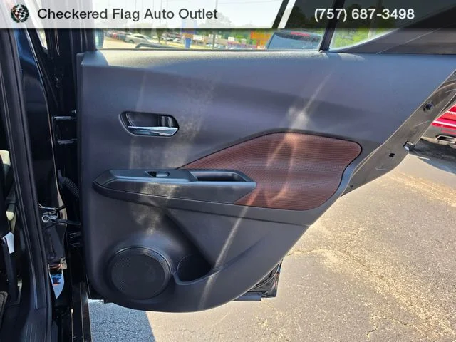 Used 2023 Super Black Nissan SR image 44