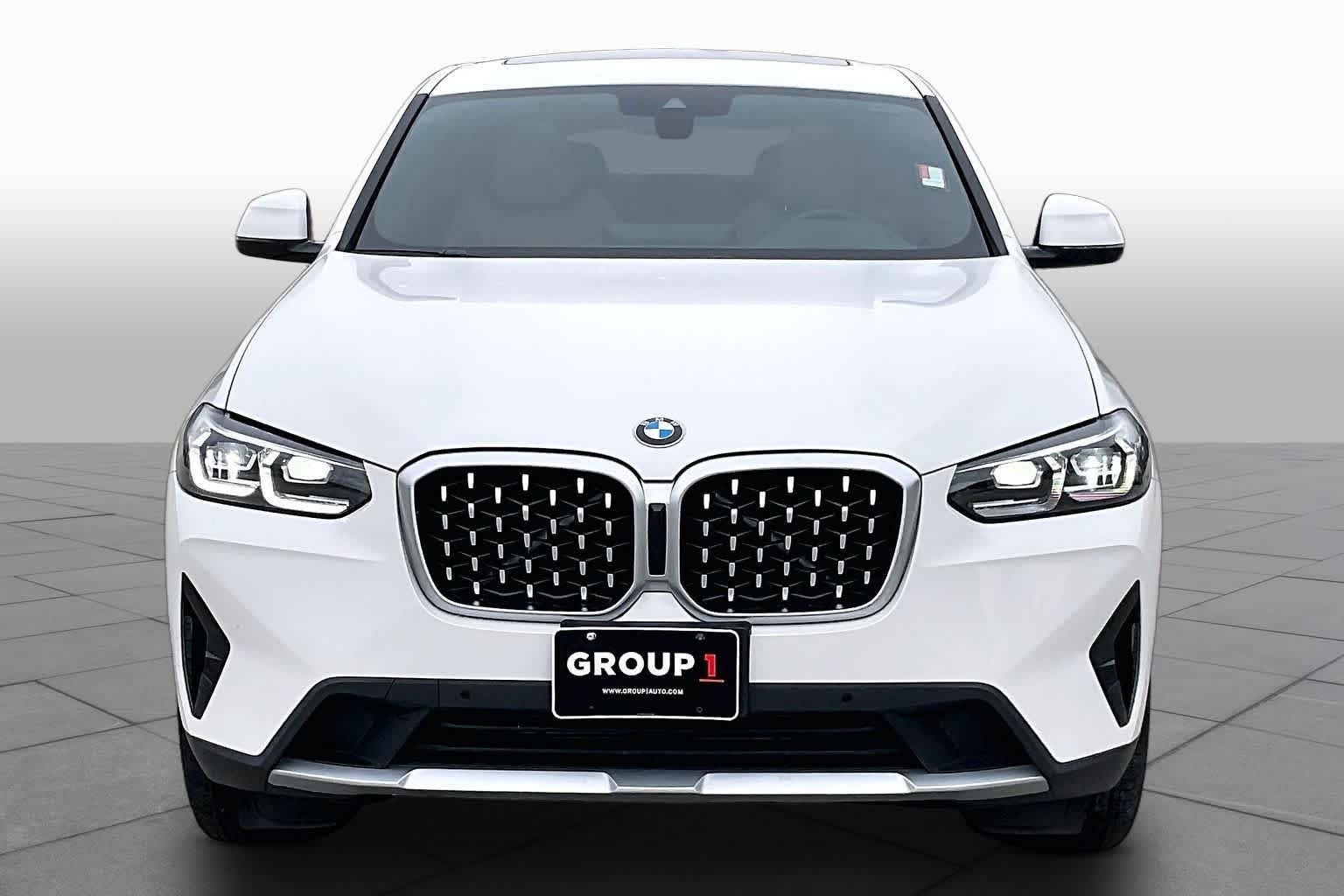 Pre-Owned 2023 BMW X4 XDrive30i
