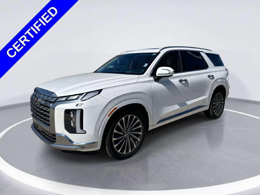 Used 2024 White Hyundai Calligraphy image 1