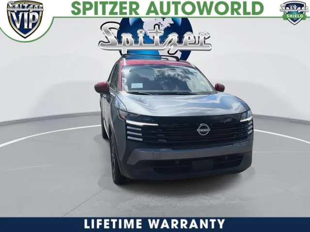 New 2026 Gun Metallic / Scarlet Ember Tintcoat Two-tone Nissan SV image 3