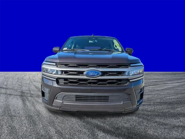 Certified Used 2024 Gray Metallic Ford XLT image 9