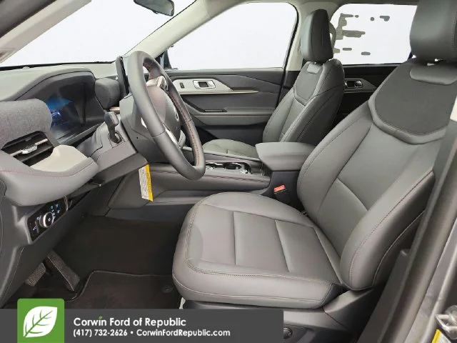 New 2026 Carbonized Gray Metallic Ford Active image 14