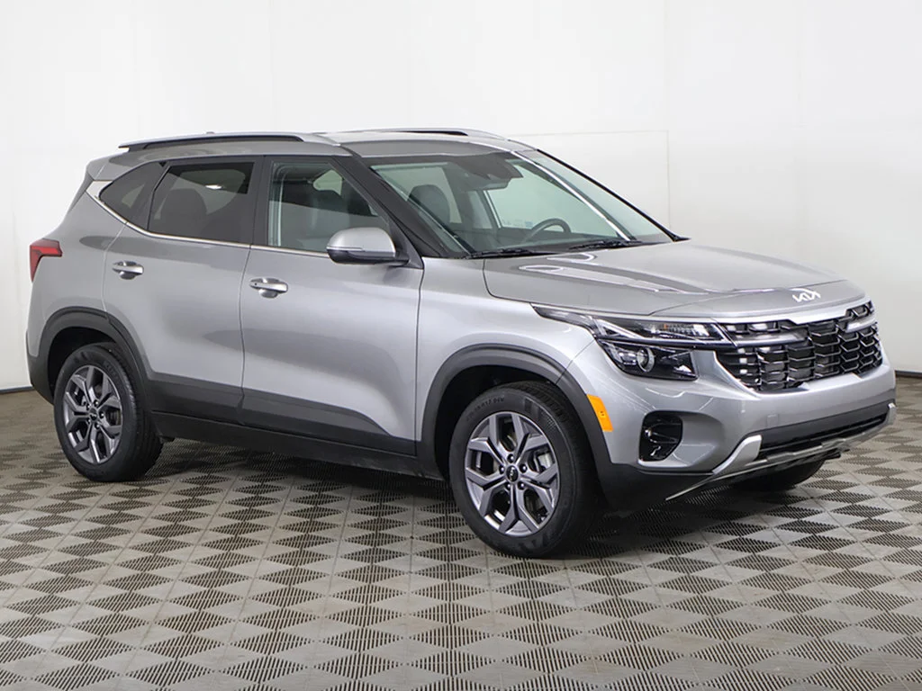 KNDEUCAA2R7609324