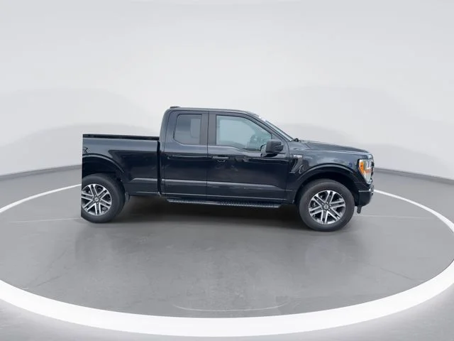 Used 2021 Black Ford XL image 8